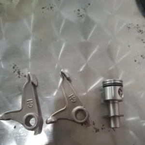 (KUALITAS IMPORT)PELATUK BAWAH TEMPLAR LOWER ROCKER ARM TEMLAR BAWAH SET UNIVERSAL MOTOR RODA TIGA